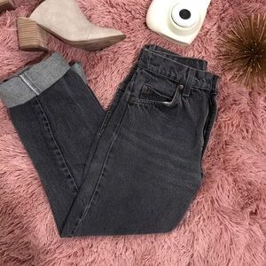 Vintage high rise Levi jeans